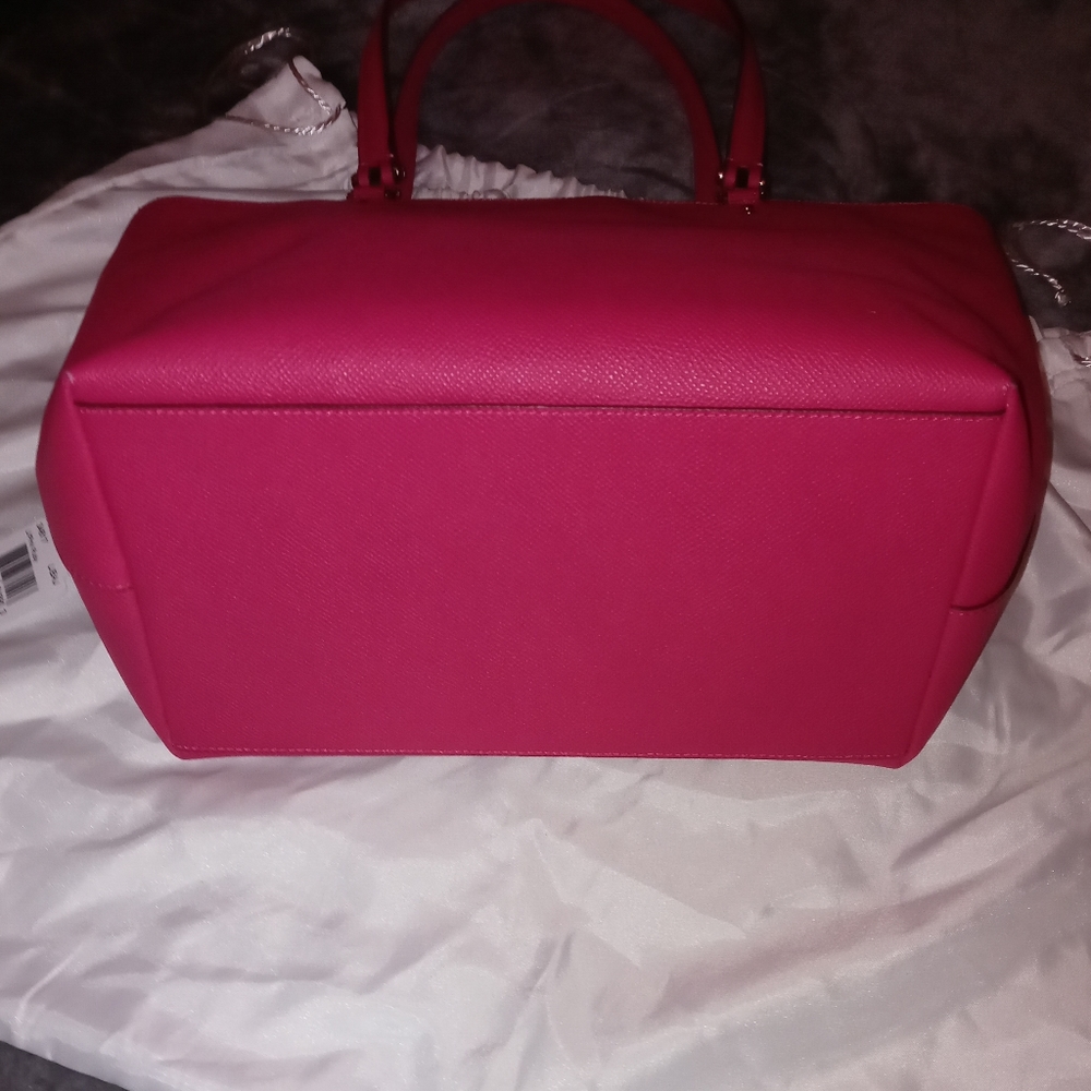 *SOLD* COACH XGRN TOWN CAR TOTE - - Picture 3 of 11